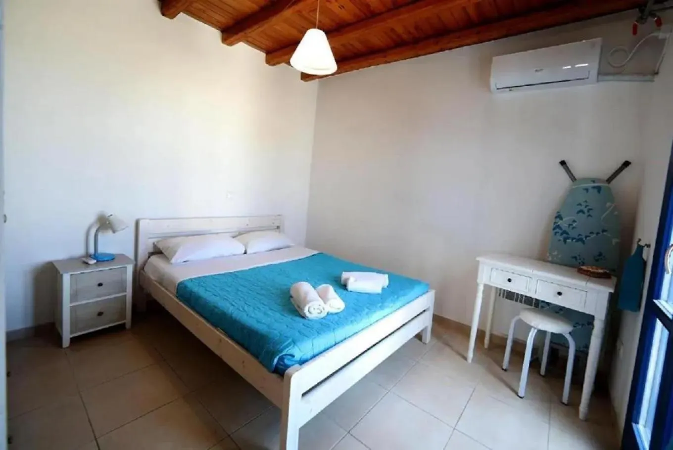 Mykonos Pro-Care Suites Ano Mera Yunanistan