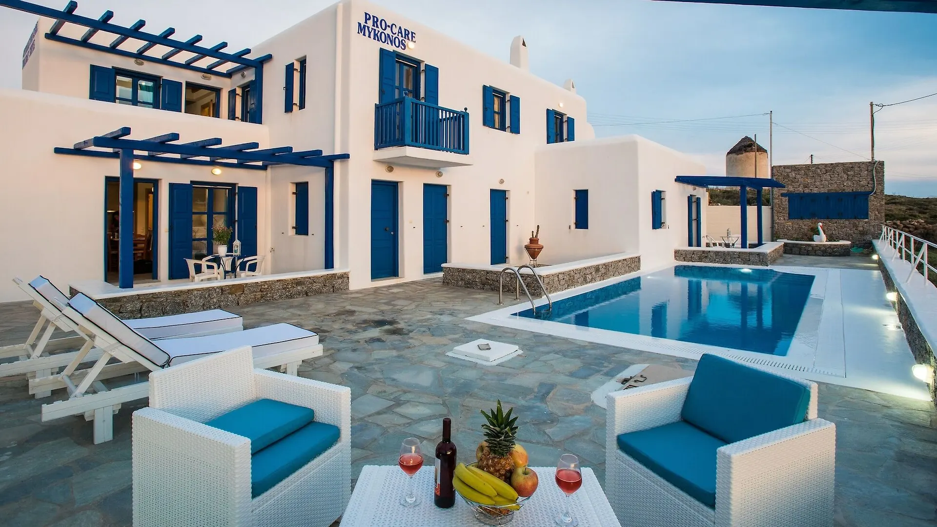 Mykonos Pro-Care Suites ile iletişim